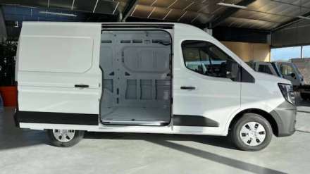 Nissan Interstar Fourgon 3T3 L2H2 2.0 DCI 150 TEKNA