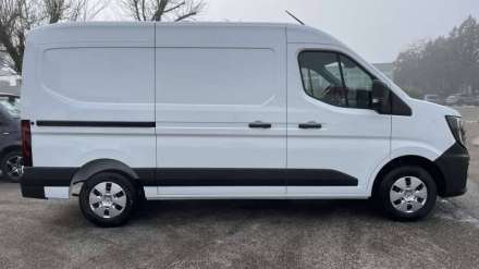 Nissan Interstar Fourgon 3T3 L2H2 2.0 DCI 150 TEKNA