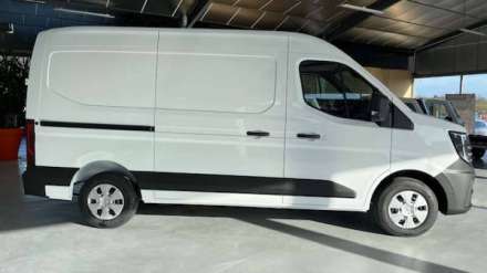 Nissan Interstar Fourgon 3T3 L2H2 2.0 DCI 150 TEKNA