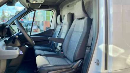 Nissan Interstar Fourgon 3T3 L2H2 2.0 DCI 150 TEKNA