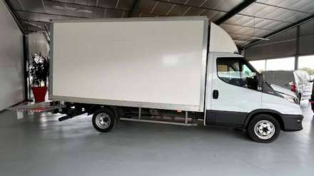 Iveco Daily Chassis Cabine 35 C 16 CAISSE LABBE 20M3 HAYON - 3L