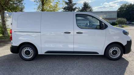 Fiat Scudo Fourgon BLUEHDI 145 M BVM6 - PACK PREMIUM CONNECT