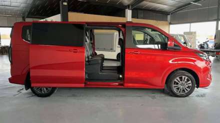 Ford Tourneo Custom 320 L2H1 2.0 EcoBlue 170 ch  BVA8 Titanium