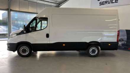 Iveco Daily Fourgon FGN 35 S 14 V12 H2 QUAD-LEAF BVM6