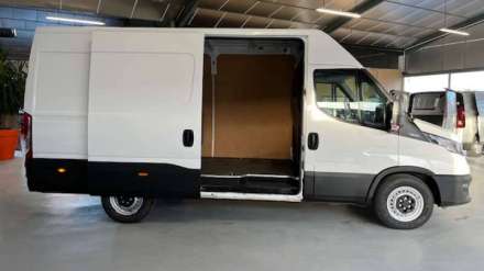 Iveco Daily Fourgon FGN 35 S 14 V12 H2 QUAD-LEAF BVM6